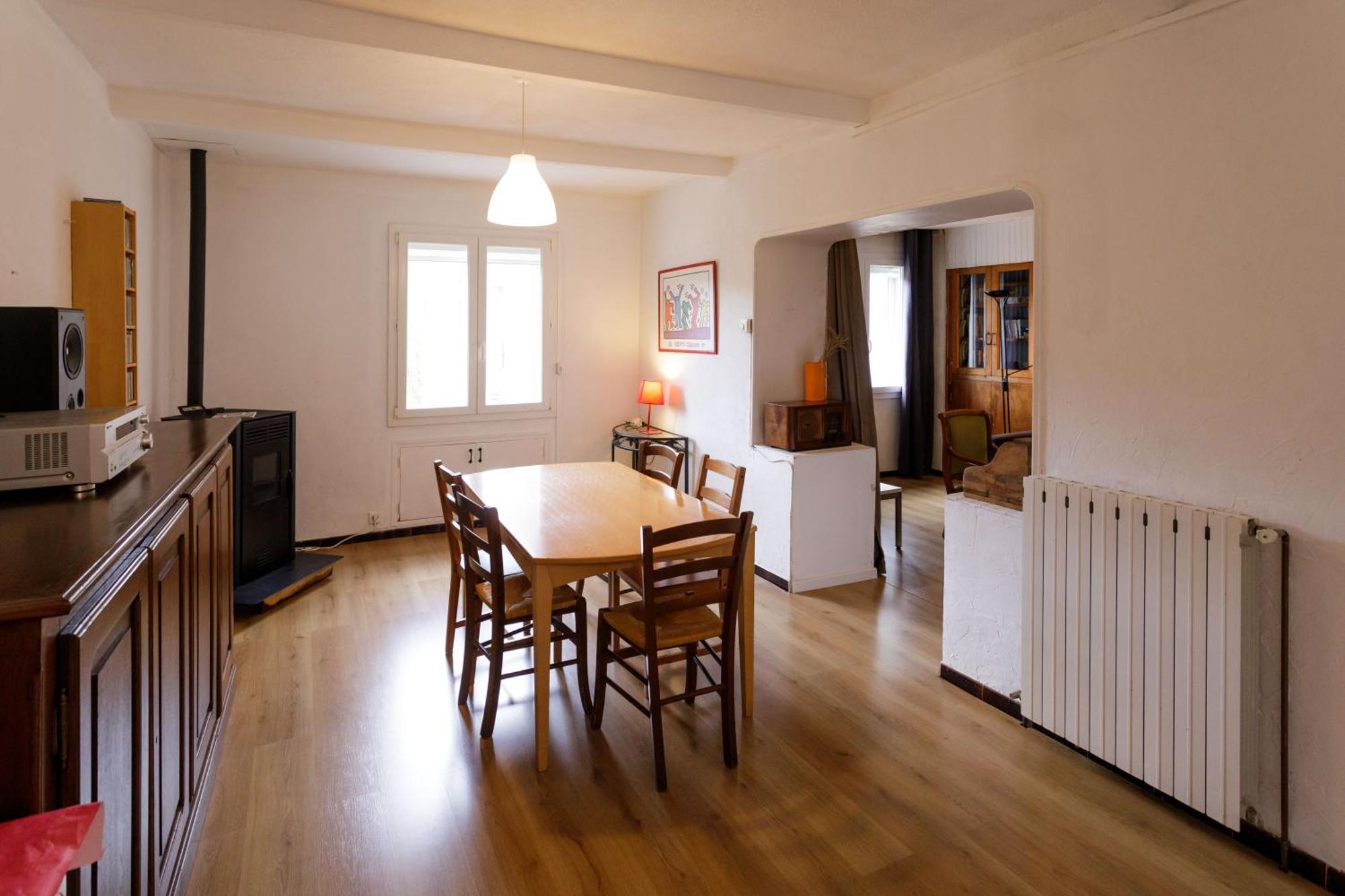 Gite Rue Tranquille Padern エクステリア 写真